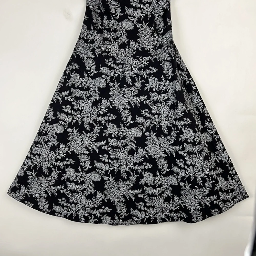 LULY K formal strapless dress knee-length black and white floral S - Picture 6 of 8